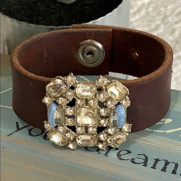 Adorned Crown Vintage Jewelry Jewelry - Adorned Crown leather rhinestone cuff bracelet